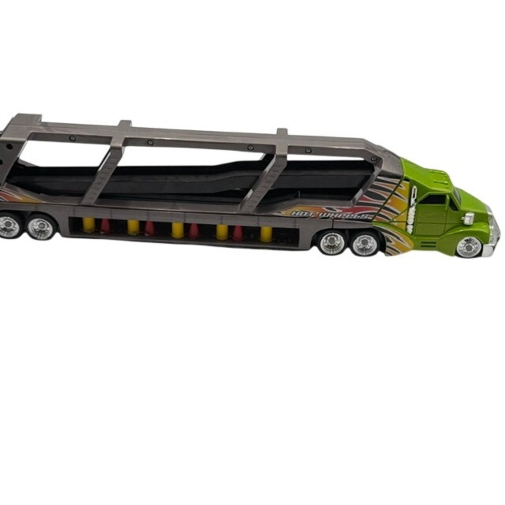 Hot Wheels Green Flame Semi Truck Car Hauler 2004 Mattel Transporter Vintage